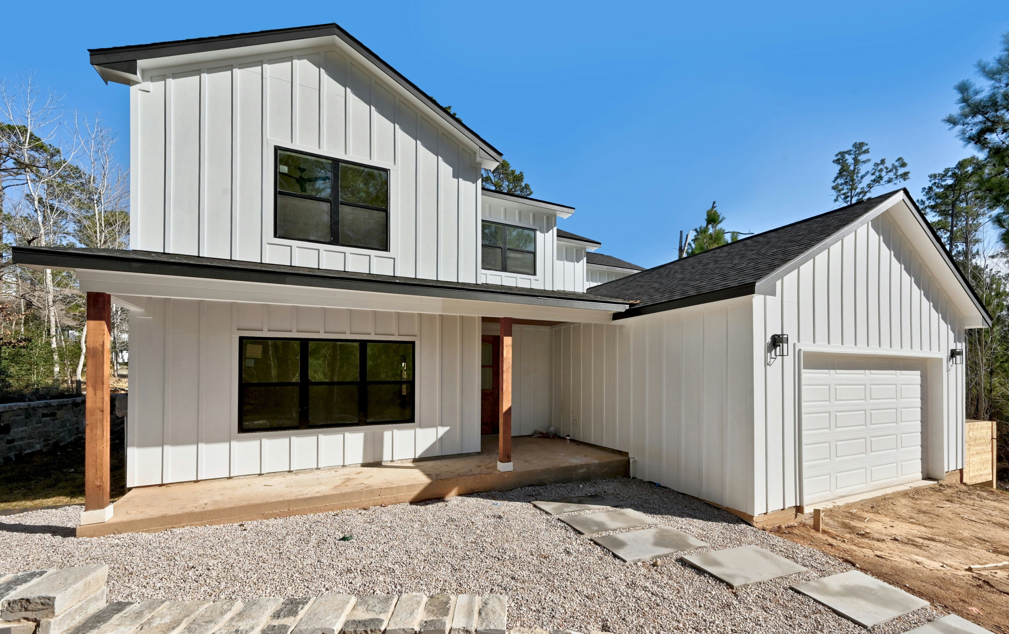 147 North Pahihi Drive, Bastrop, TX 78602, Presented by Andre Key